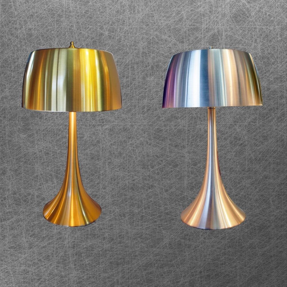 DF Ixy โคมไฟตั้งโต๊ะ