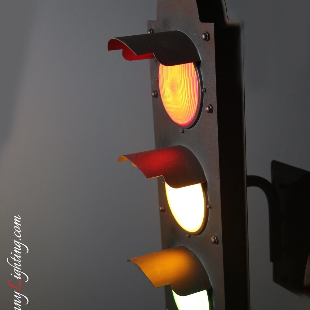 IL-LO Traffic Light (7051-3) Industrial Loft Lamp