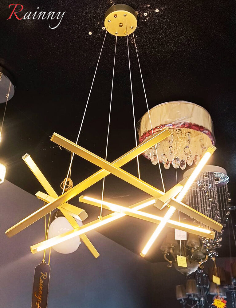 1.LO MO 2608 Modern Lamp