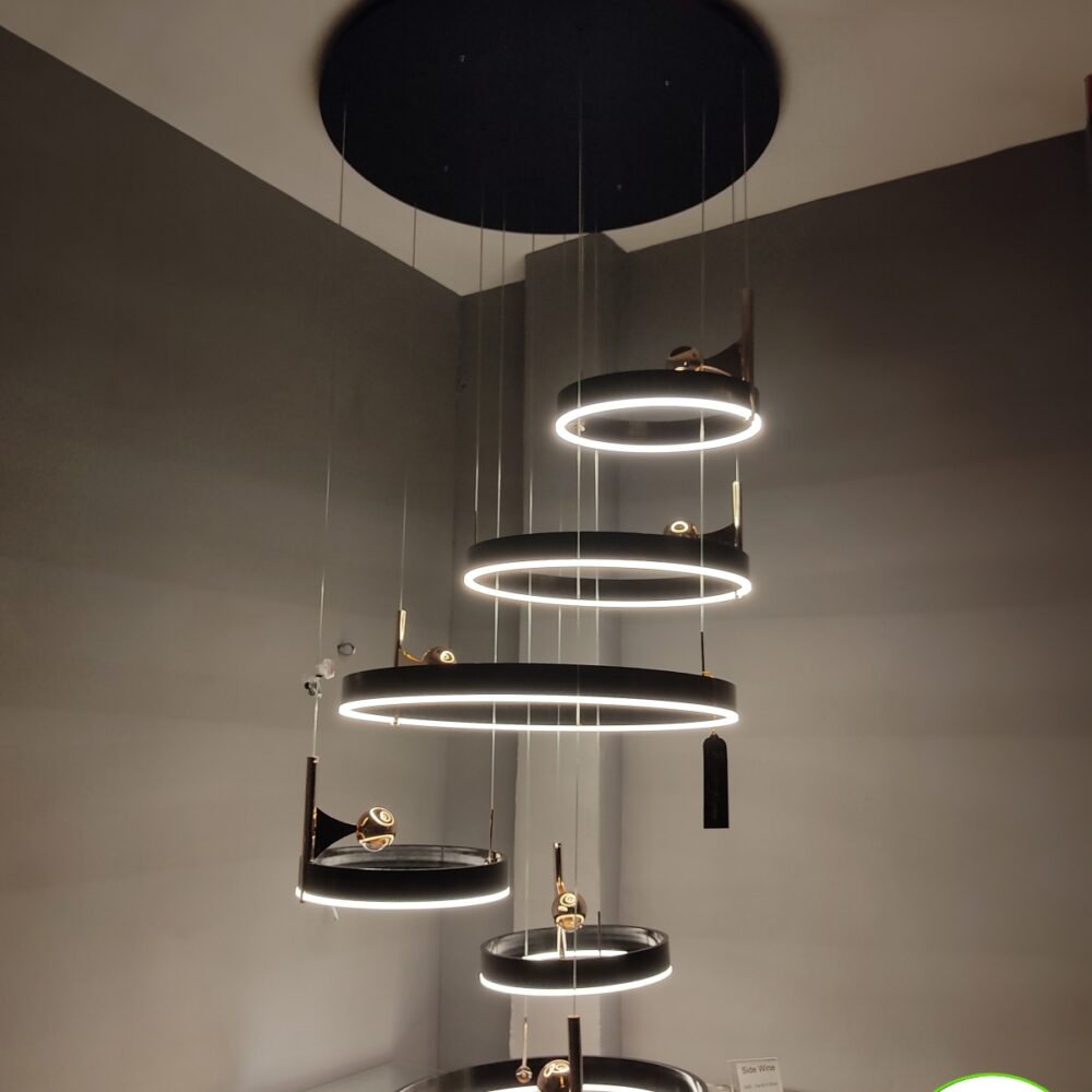 1.MO 61070 Modern Lamp