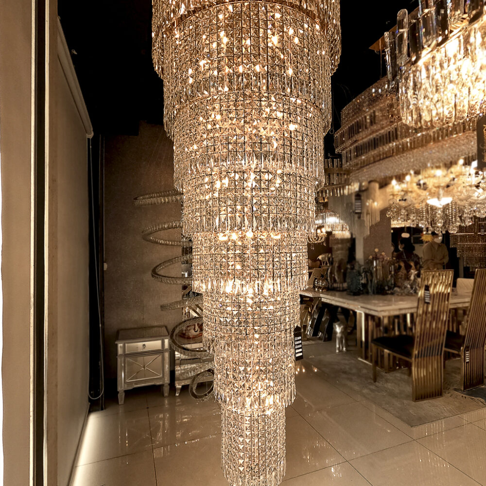 1.LO ML 2025-100 Modern Luxury