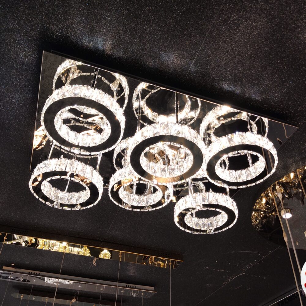 0.ML 70179 Modern Luxury Lamp