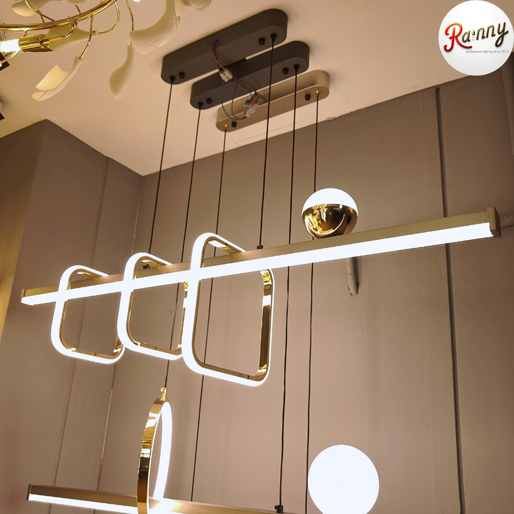 2.MO 6061 Modern Lamp