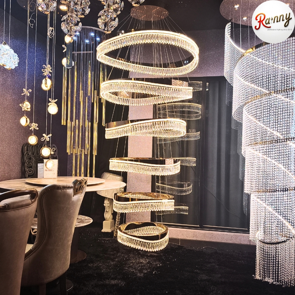 2.ML 6062-82D Modern Luxury Lamp